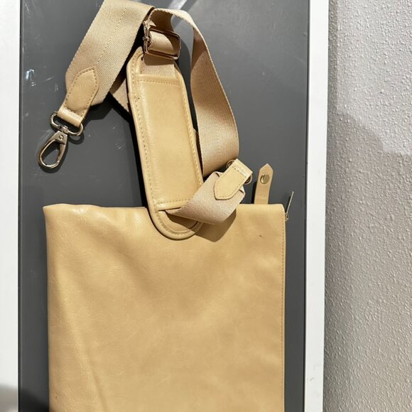 BEIS Large Work Tote in Beige - Picture 9 of 10